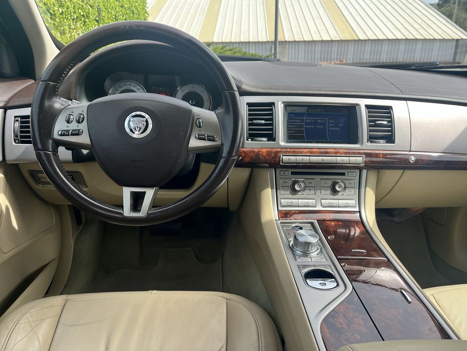 Jaguar XF 3.0 v6