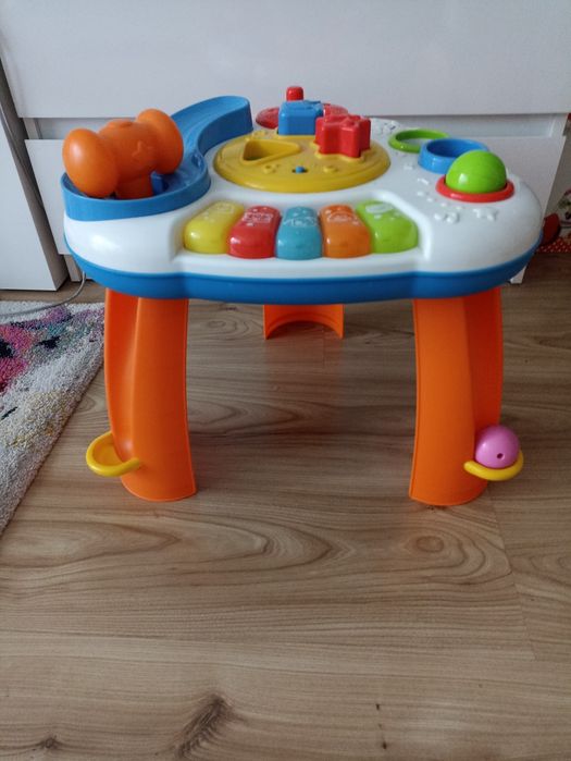 Stoliczek interaktywny edukacyjny z piłeczkami SMILY PLAY