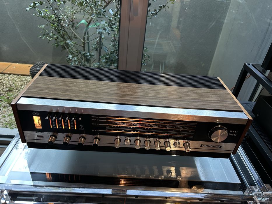 Receiver Grundig RTV380, excelente estado. Todo revisto