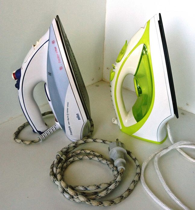 Утюги Braun и PHILIPS. Б/у. В рабочем состоянии.