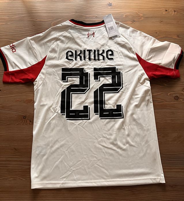 Koszulka Liverpool Ekitike