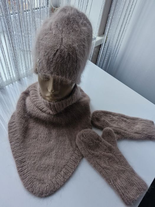 Шикарний комплект з ангори Hand made