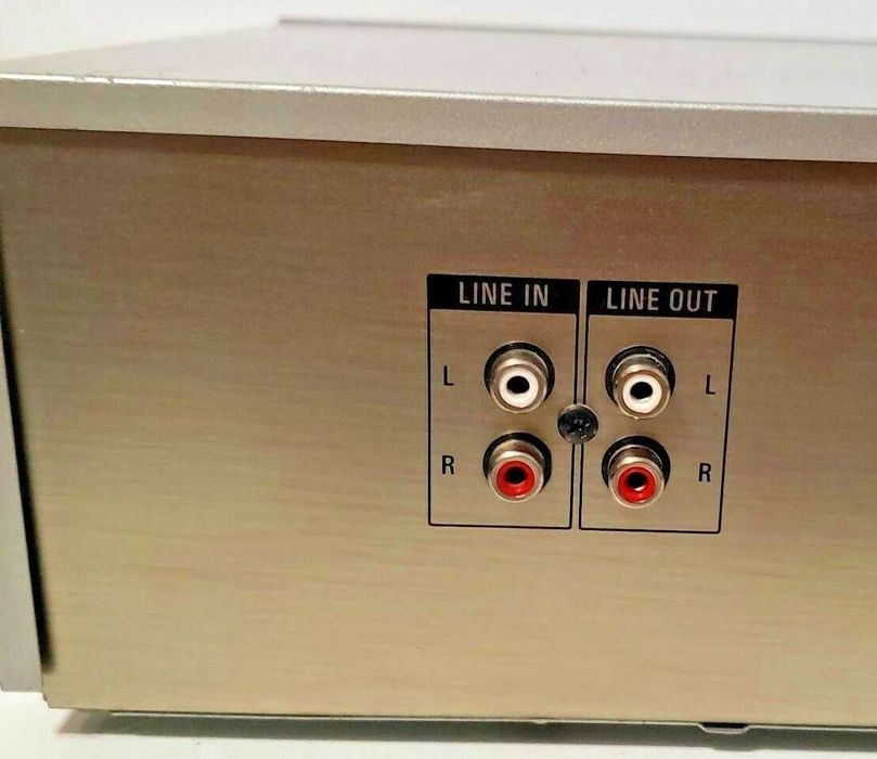 Касетна дека Sony TC-FX22