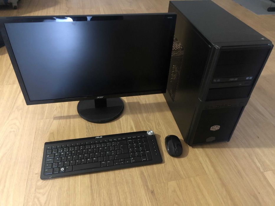 Intel i5 Turbo com 16G Ram e 2 Monitores