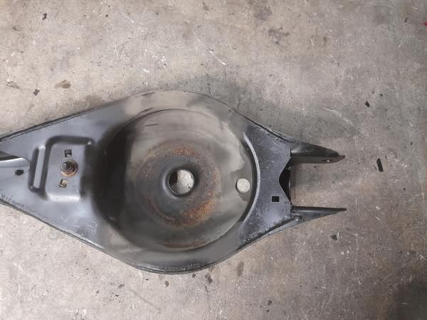 Braço de suspensão trás esquerdo BMW 3 Touring (E36)