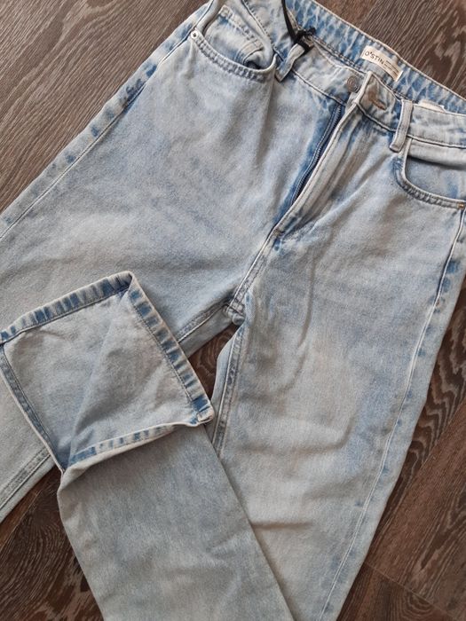 Круті джинсы денім з розрізами розмір 26s Нові