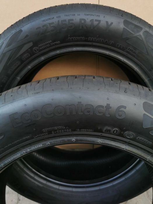 225/55R17 continental eco contact 6