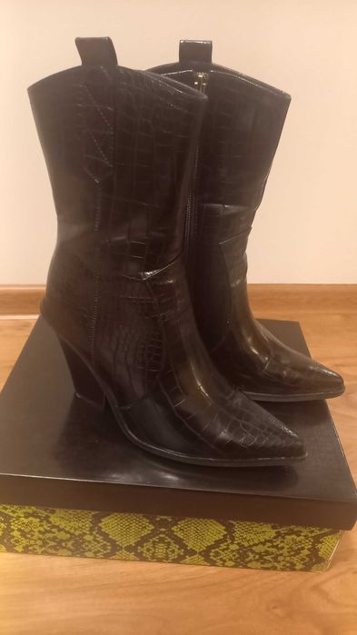 Modne botki - stan idealny