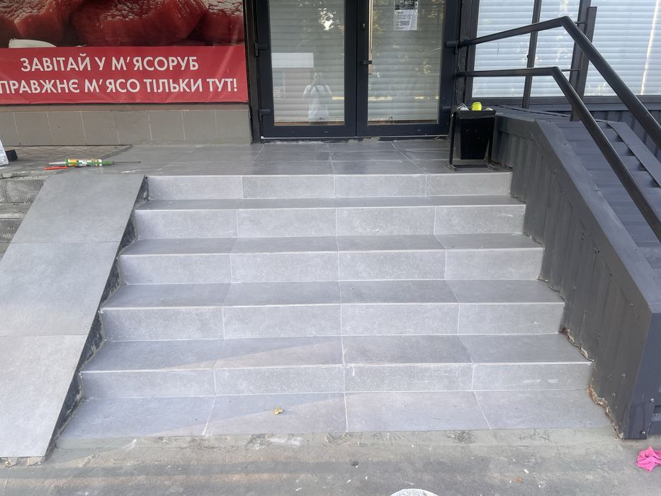 Укладка плитки любой сложности, ремонт