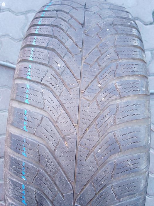 Opona zimowa 205/60r16 KUMHO 2022r 6mm