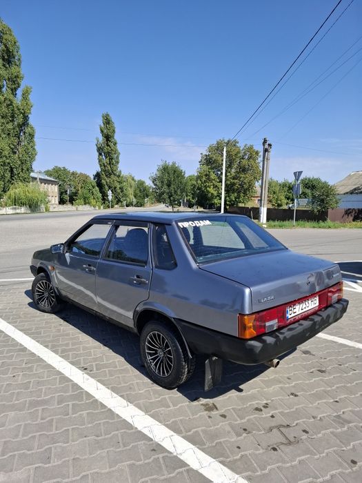 Ваз 21099, газ- бензин.