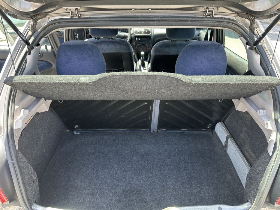 Peugeot 206 1.1