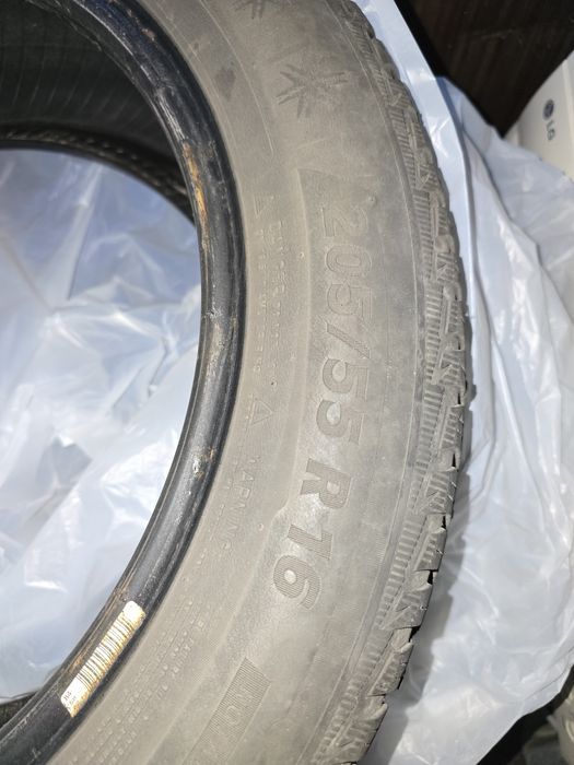 Зимові колеса 205/55 R16 (диски з шинами) 5 шт