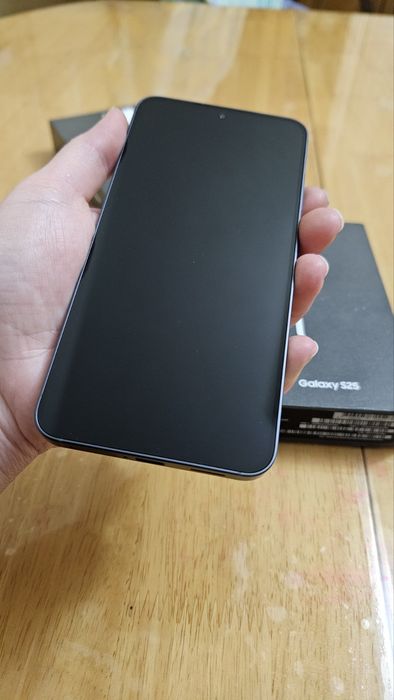 Samsung s25 12/256gb,2sim.