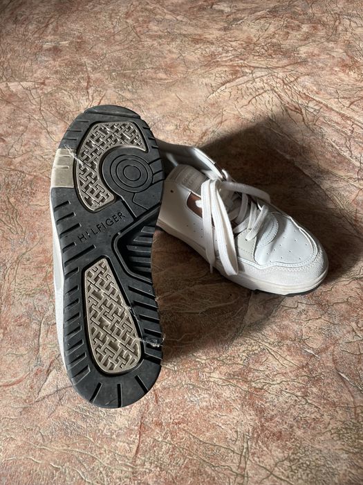 Кросовки Tommy Hilfiger 43