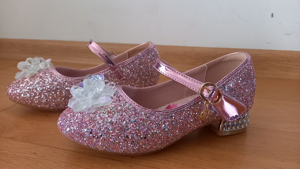 Pantofelki 34 NOWE