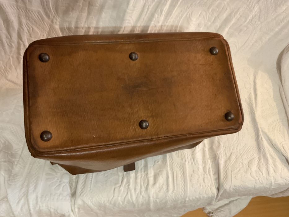 Maleta de médico em pele