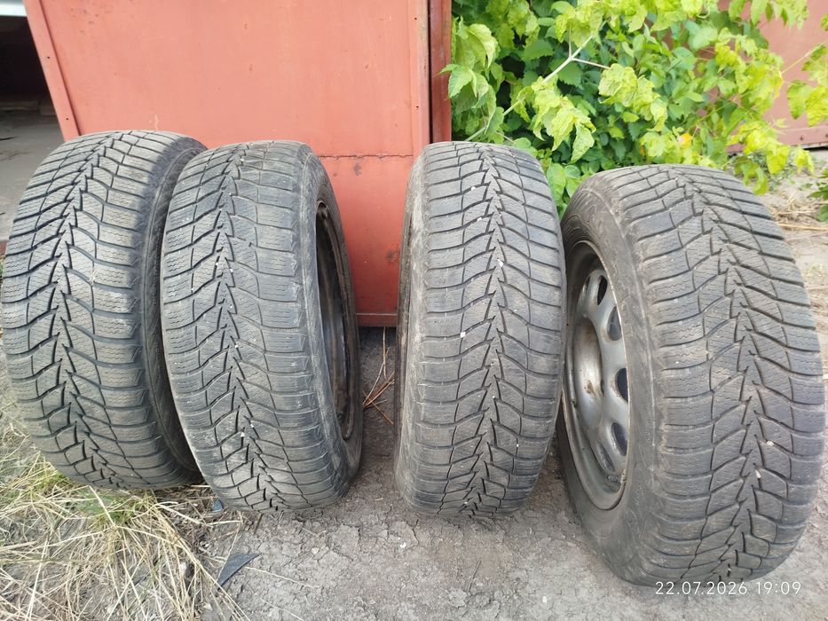 Комплект оригінальних дисків VAG R14 4x100 з зимовими шинами Matador 185/65