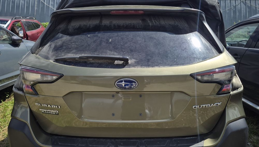 Кришка багажника ляда Subaru outback b16 2023 2024