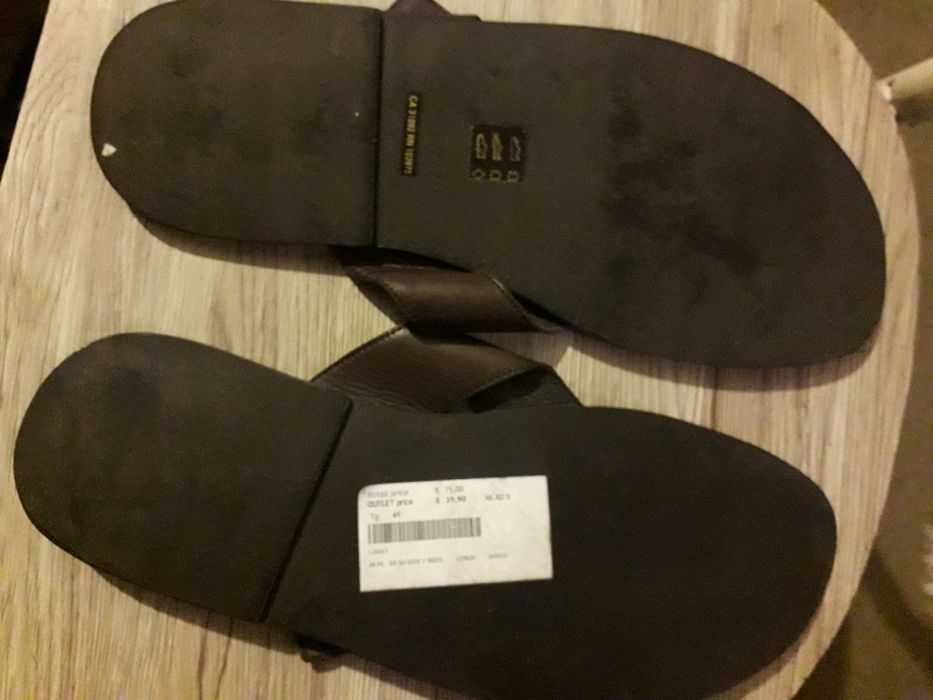 Dois pares de chinelos Novos cabedal originais energy