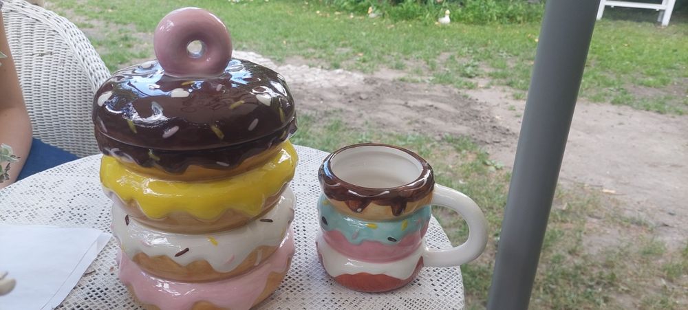Zestaw kubek i pojemnik na ciasteczka