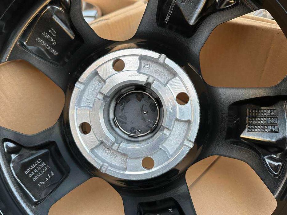 Oryginał Felga 17cali Citroen DS 9825.2870.80 4x108 ET32 nrPA70