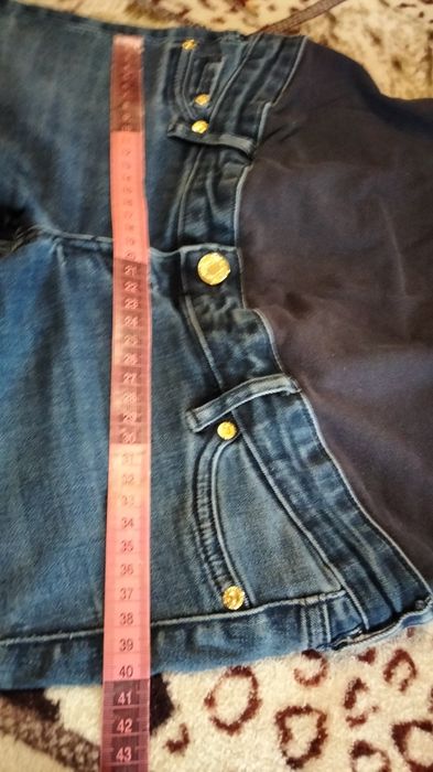 Джинси для вагітних