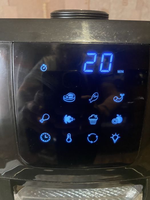 Продам Аерогриль GOURMETmaxx