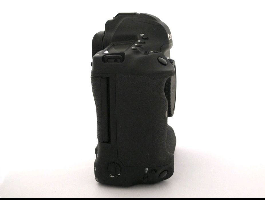 Canon EOS-1D X Mark III 9.000 DISPAROS | ESTADO IMACULADO | GARANTIA