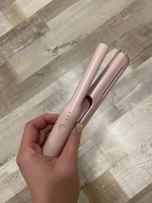 Портативний випрямляч для волосся