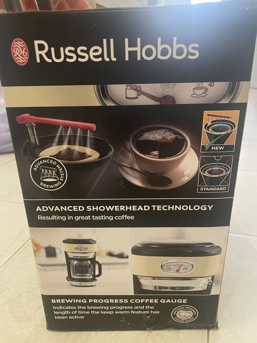 Vendo máquina de café (Russell Hobbs Retro Vintage Cream Coffee Maker)