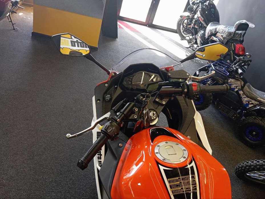 Мотоцикл ML250 CBR (REPSOL)