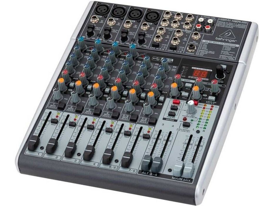 Mesa Mistura Behringer Xenyx X1204USB