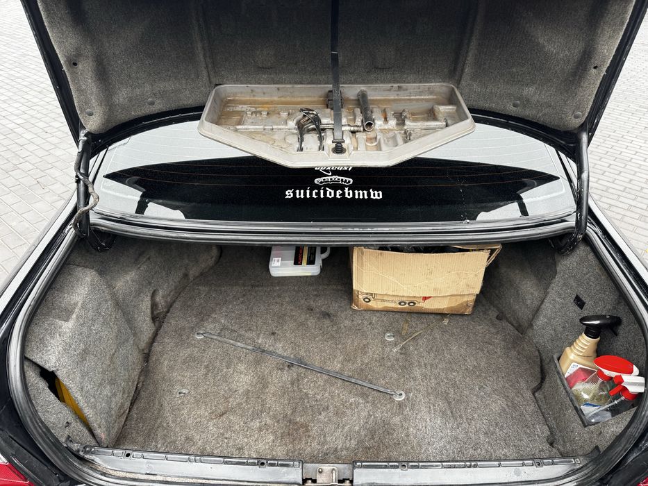 Продам BMW E34 530i