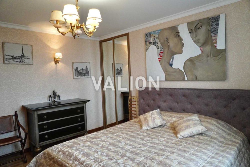 Продаж 2 кім квартири вул. Гетьмана 1-Б метро Шулявська 5 хв.