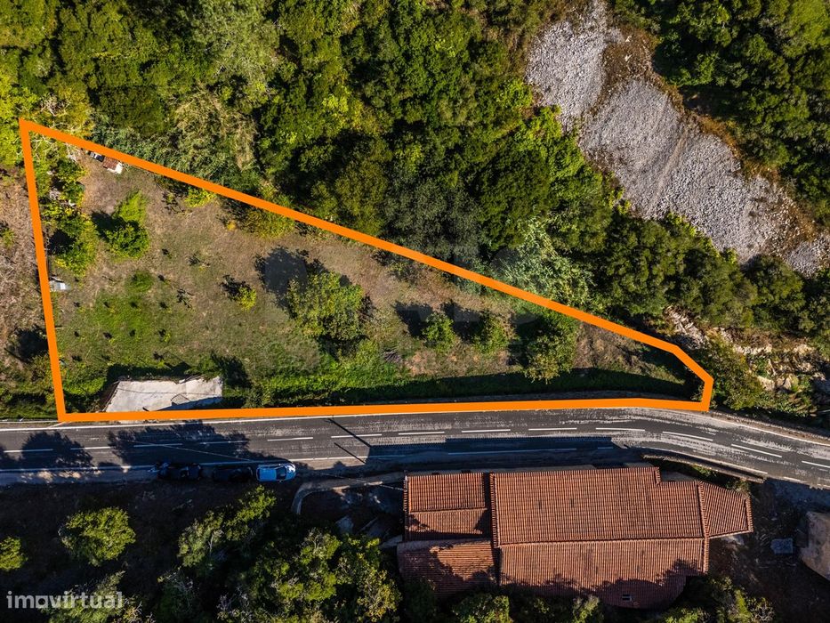 Terreno com 1600m2 rodeado por natureza