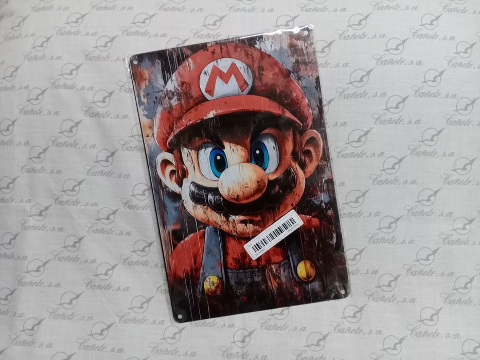Металлическая декоративная картина Марио