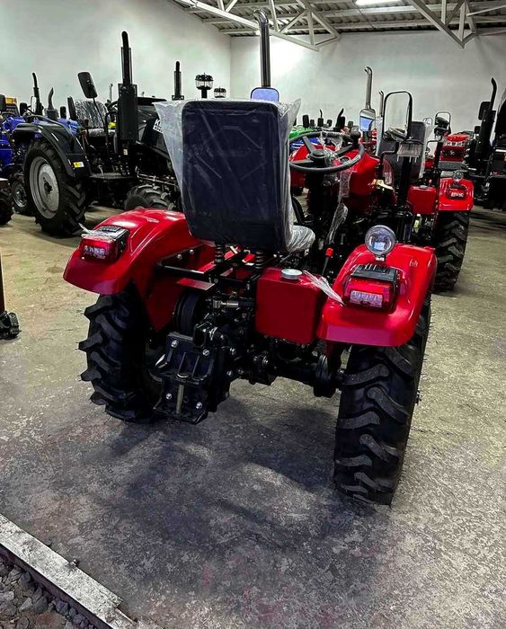 Новітній мототрактор Булат Т-25 NEW  +ФРЕЗА+ПЛУГ+ДОСТАВКА. Трактор