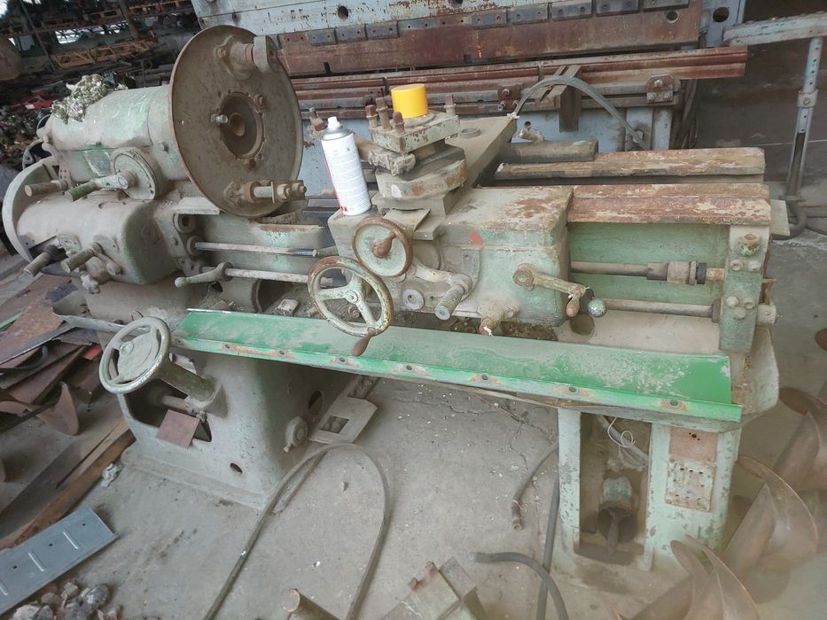 Продам токарний станок