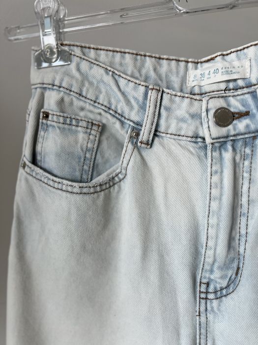 Jasnoniebieskie mom jeans Primark r. 36