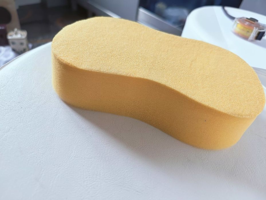 Gąbka duża,żółta samochodowa