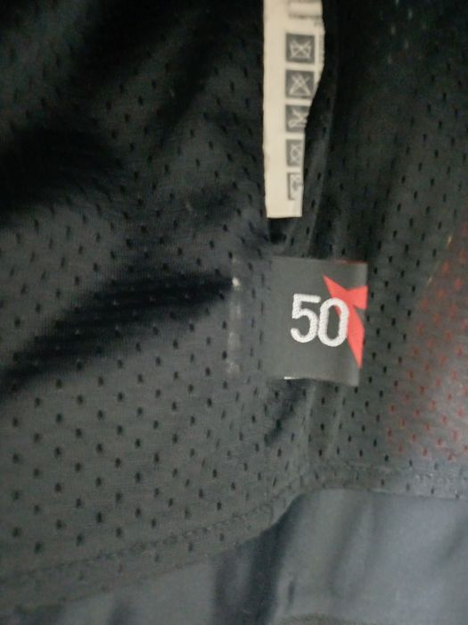 Casaco Dainese tamanho 50