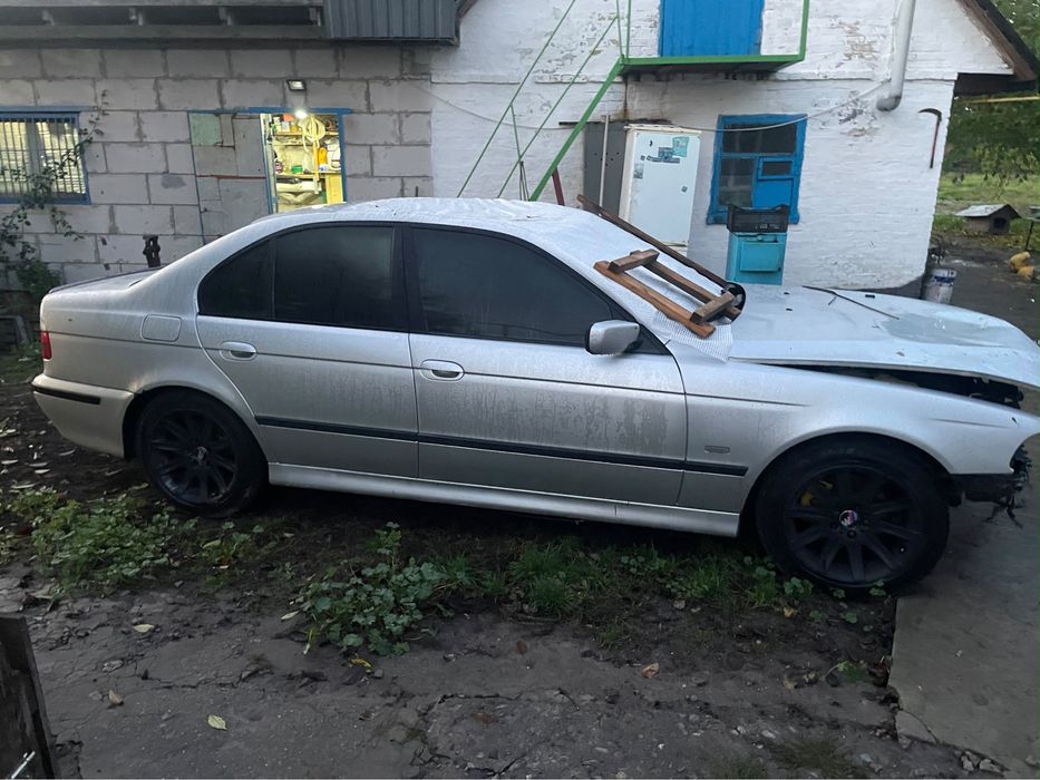 Продається БМВ е39 після ДТП