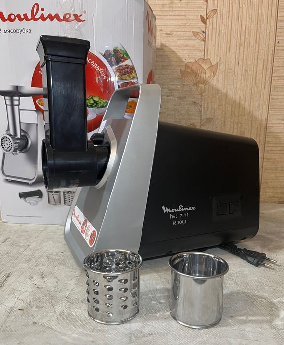 Moulinex ME307832 М'ясорубка 1600Вт Соковижималка Насадки