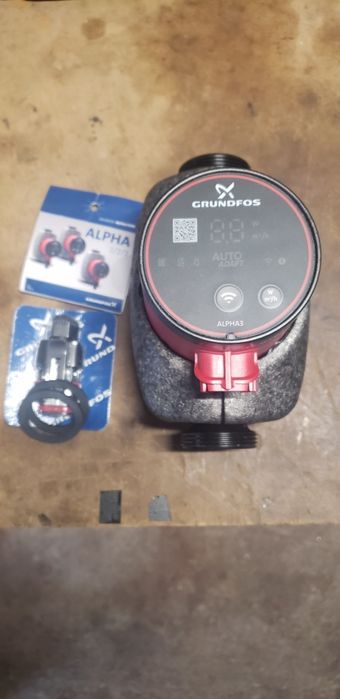 Bomba circulador GRUNDFOS ALPHA 3
