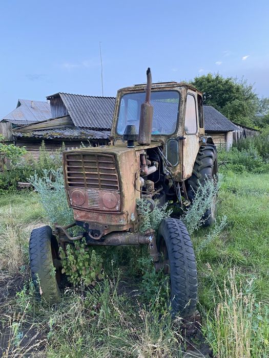 Трактор городнянський район с.Лашуки
