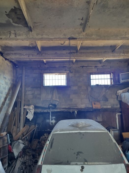 Продам  гараж-бокс для автомобілів