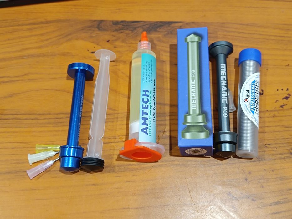 Паяльник JCD 908U 100W черный красный пенал