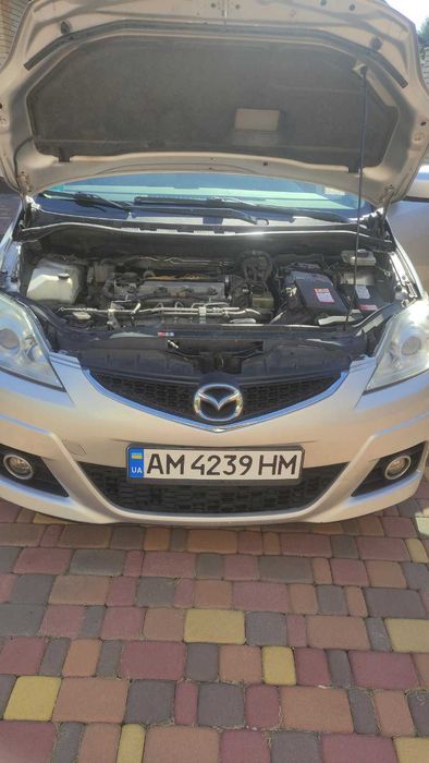 Mazda 5, 2010 року випуску