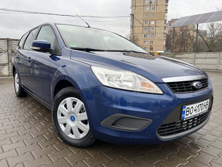 Ford Focus 2009 1.6 бензин